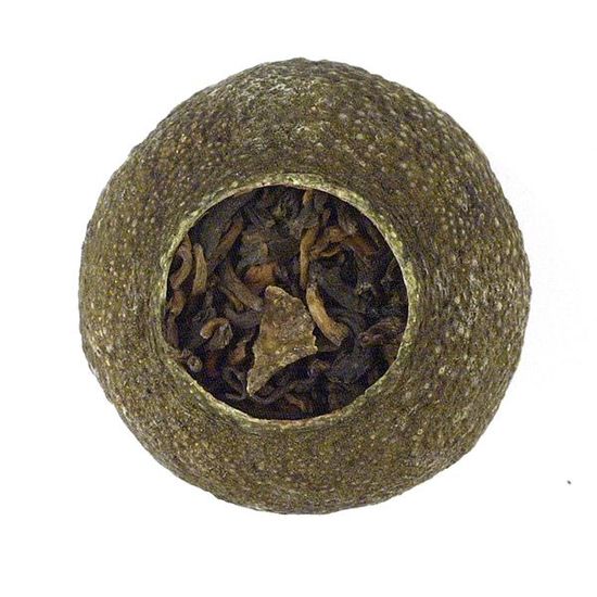 China Mandarin stuffed with Shou Pu-Erh